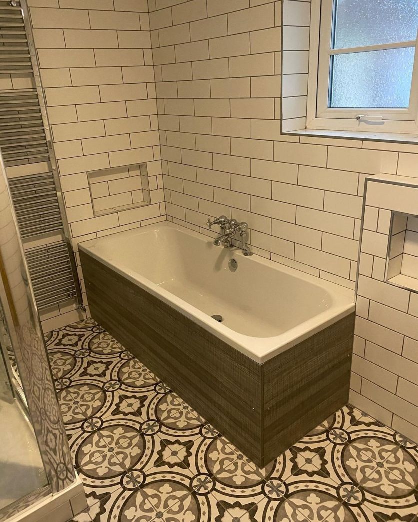 Snowdon Leached Oak Front Bath