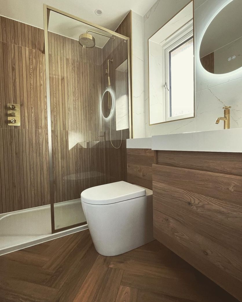 1200mm Right Hand Vanity Combination Unit in Natural Oak