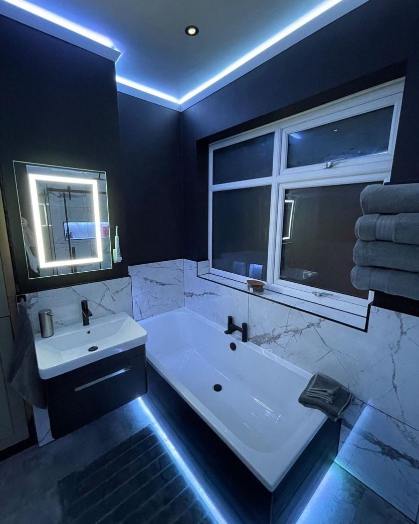 Glacier White Marble Gloss Porcelain Tile