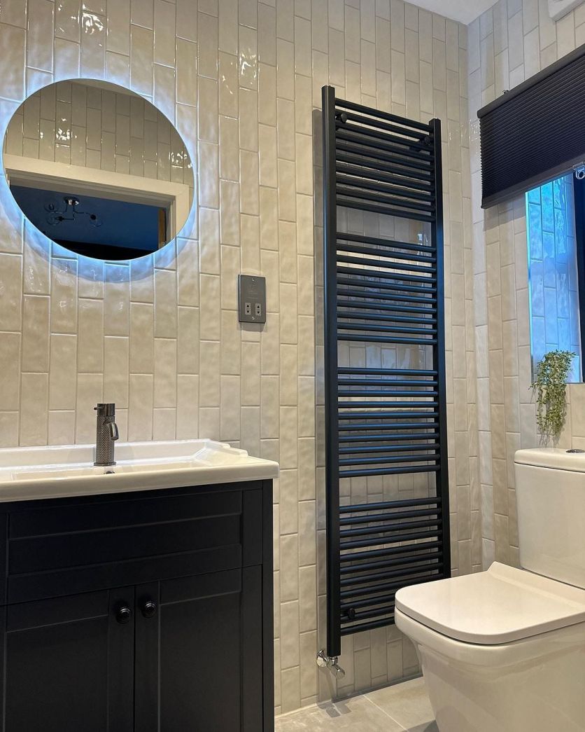 Anthracite Heated Towel Rail - 1800x600mm