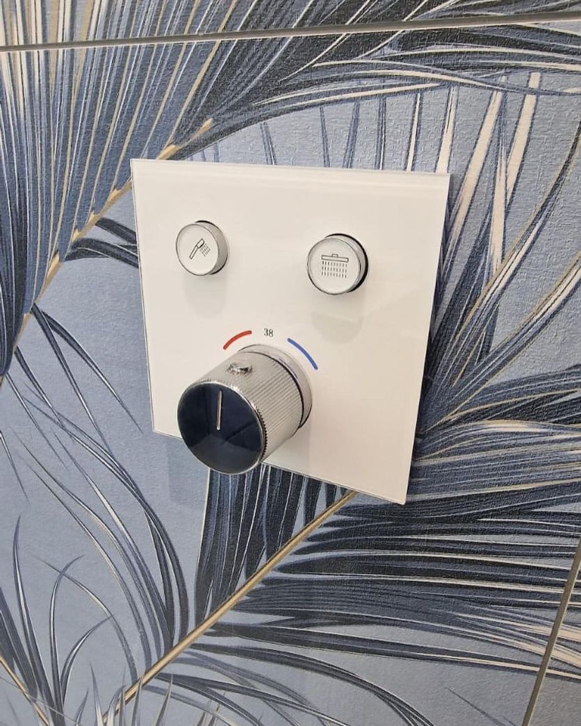 Dual Outlet Concealed Shower Valve - Glass Front
