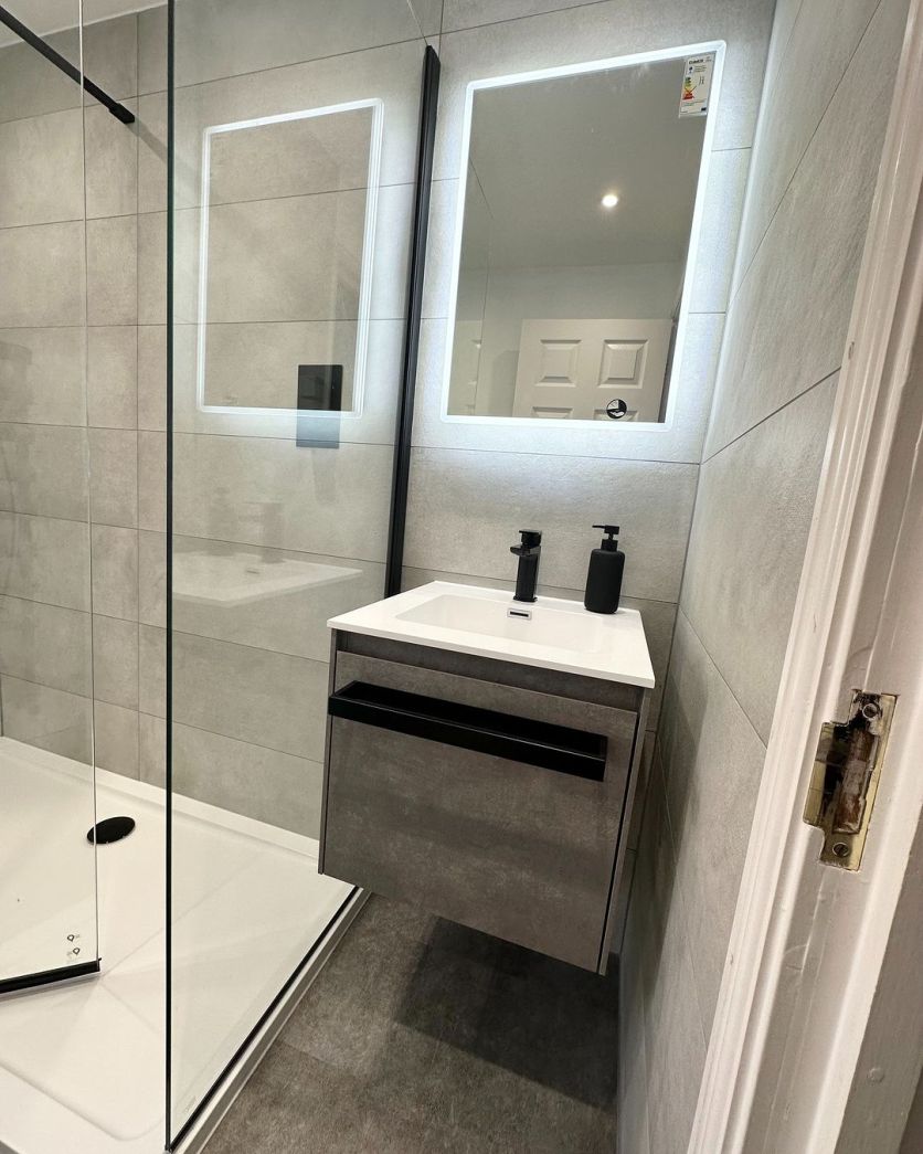 500mm Wall Mounted Vanity Unit Concrete & White Resin Basin