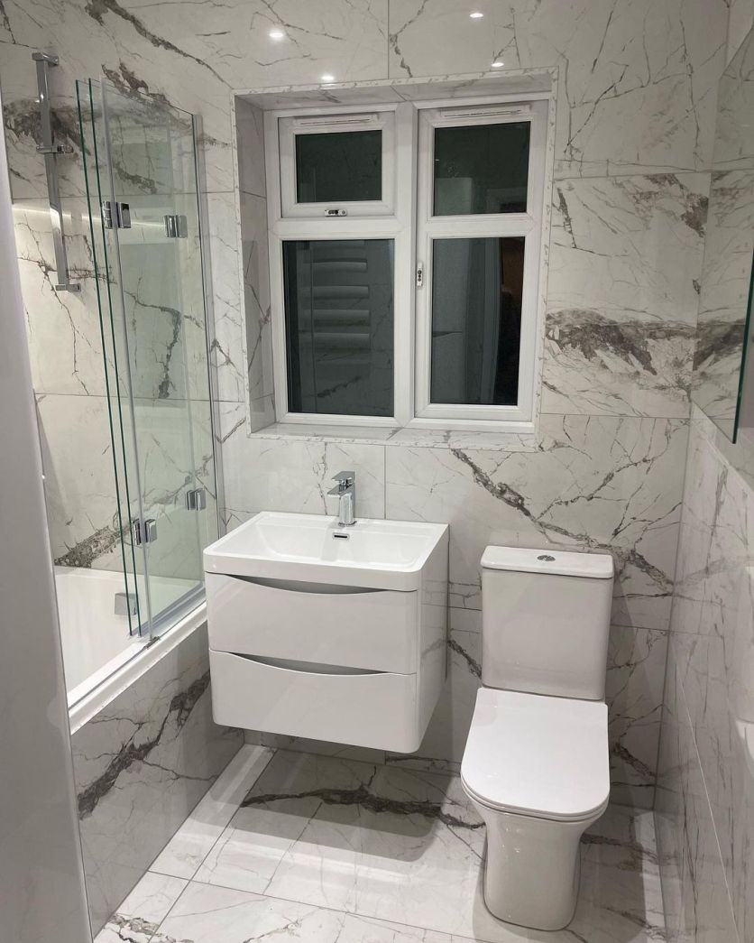 Erin Gloss White Wall Hung Vanity Unit & Resin Basin