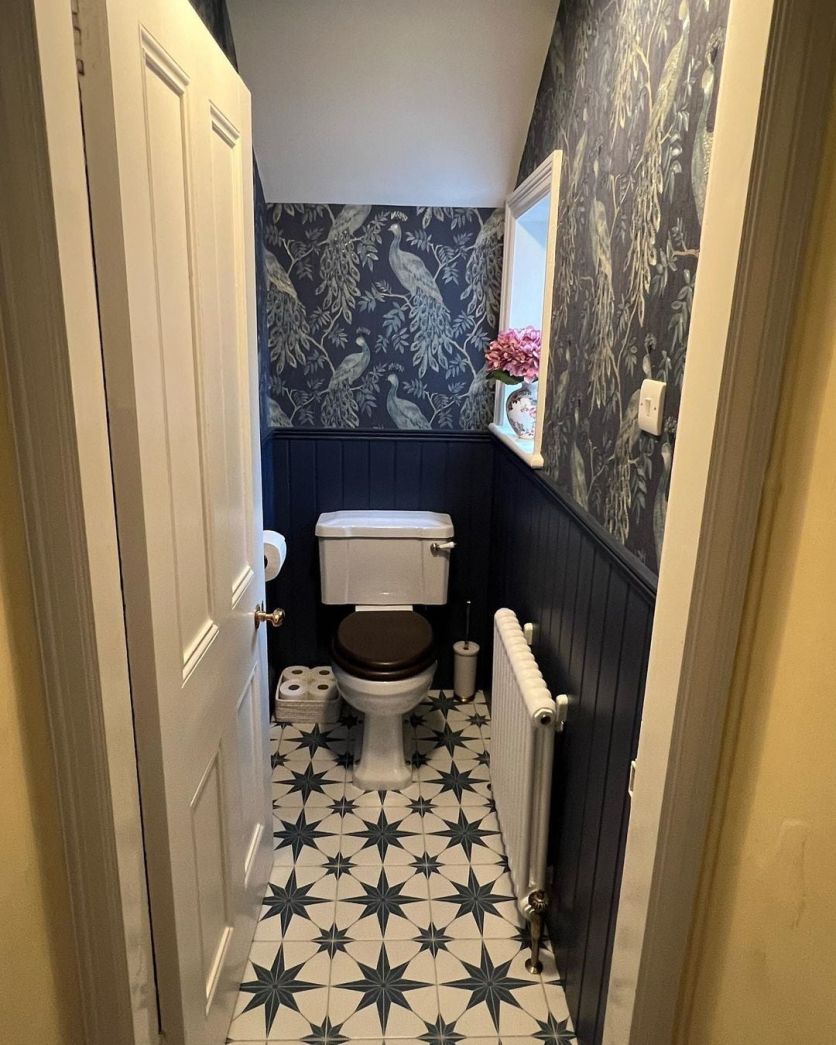 Claydon Traditional Close Coupled Toilet