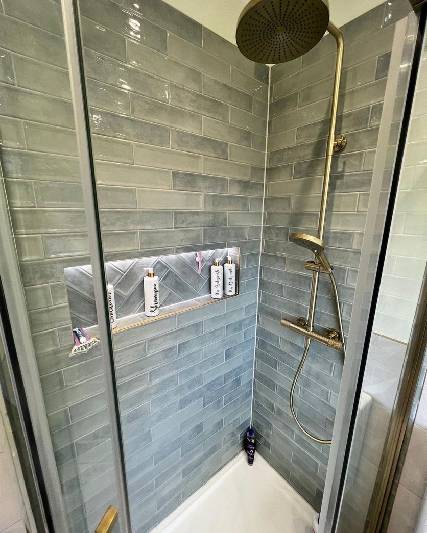 Moray Champagne Gold Thermostatic Shower Pack