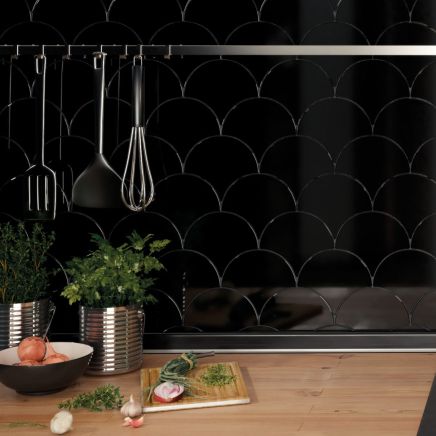 Pescara Ceramic Black Fan Tile 150x134mm