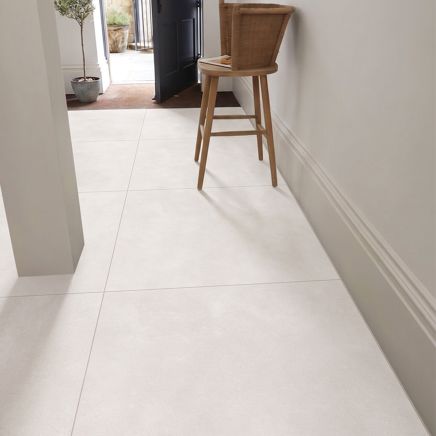Sienna White Matt Porcelain 1000x1000mm roomset