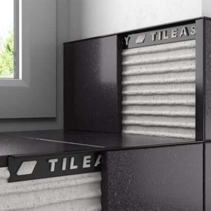 Tileasy Square 12mm Matt Black Tile Trim