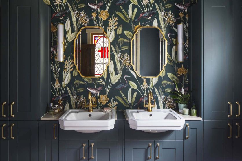Claydon Traditional Semi Recessed Basin
