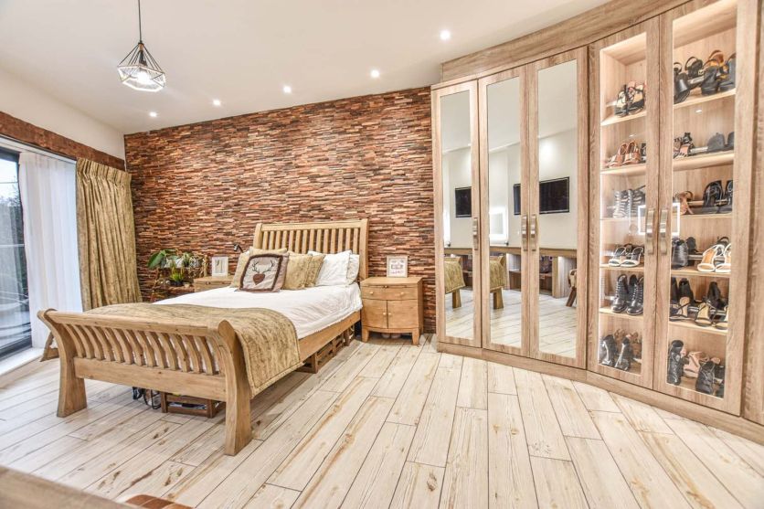 Labrynth Ivory Wood Effect Porcelain Tile