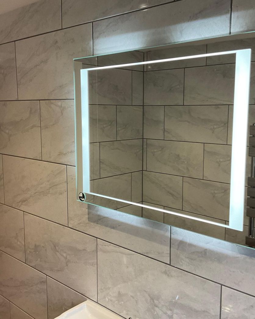 Dinton LED Mirror