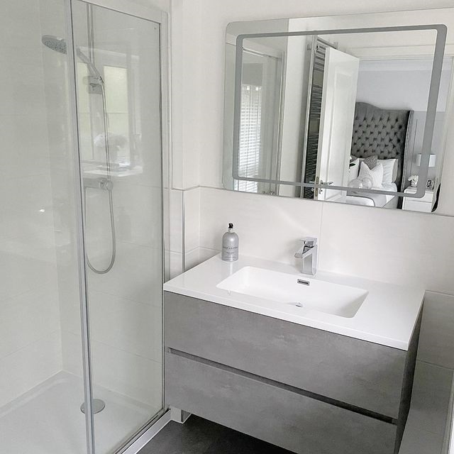 Galyn Vanity Unit