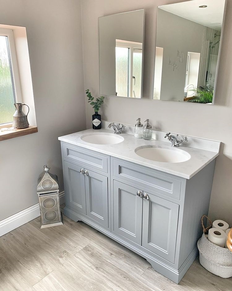 Burlington Traditional 1300mm Vanity Unit