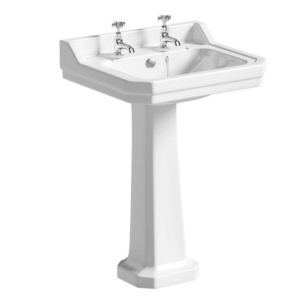 Claydon Traditional Pedestal Basin