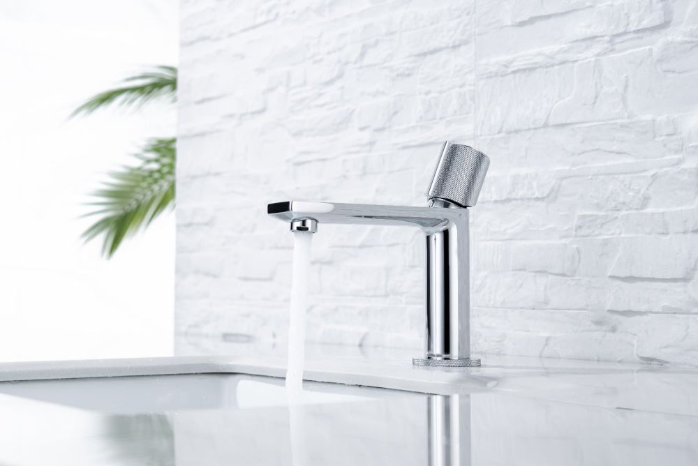 Coach Chrome Basin Mixer Tap & Waste
