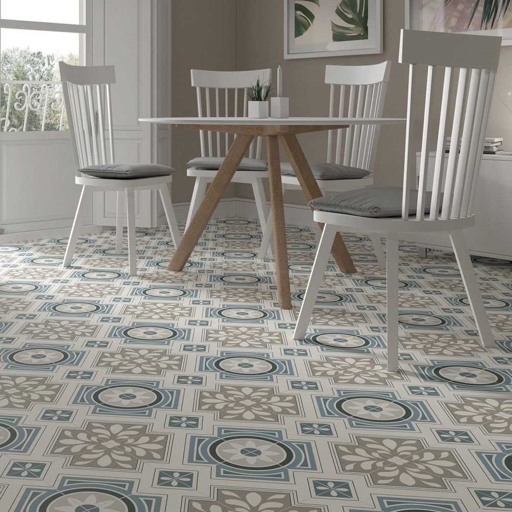 Bilbao Grey Patterned Matt Ceramic Tile Roomset - 450x450mm