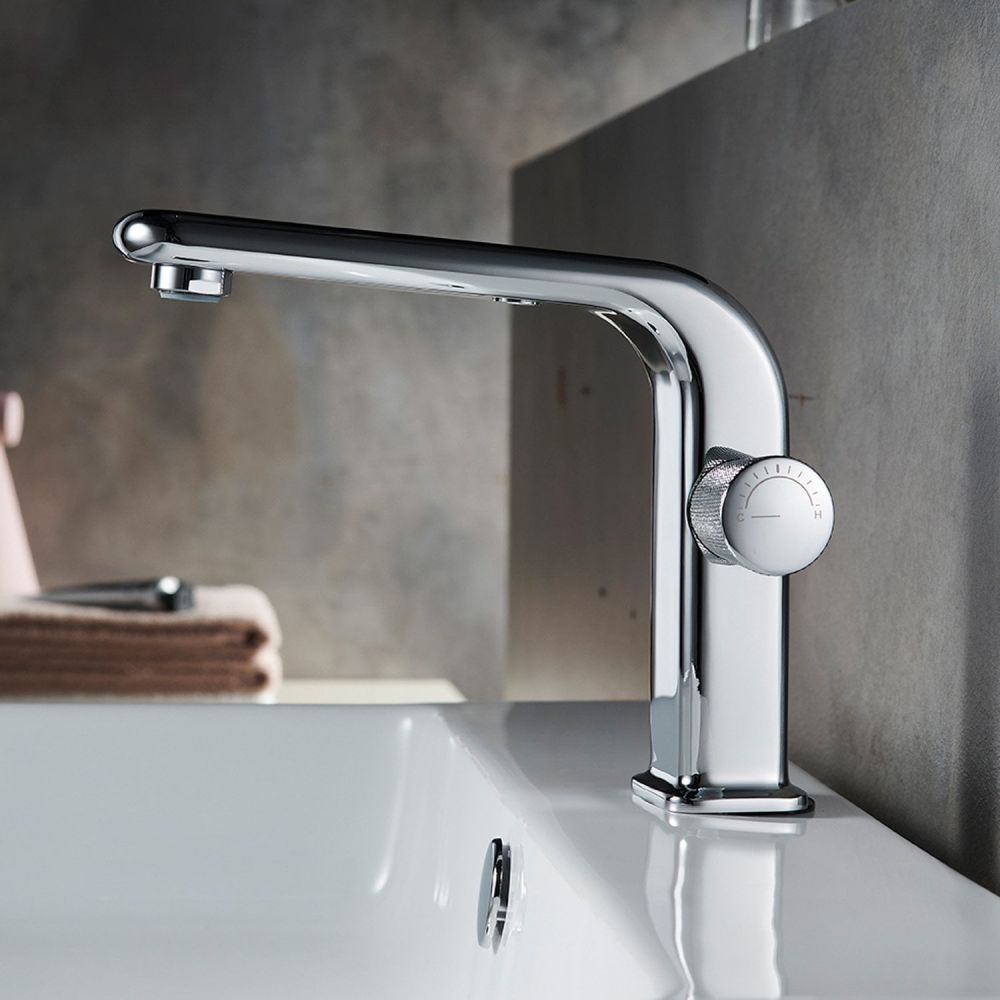 Side profile of the Manisa Chrome Basin Mono Tap