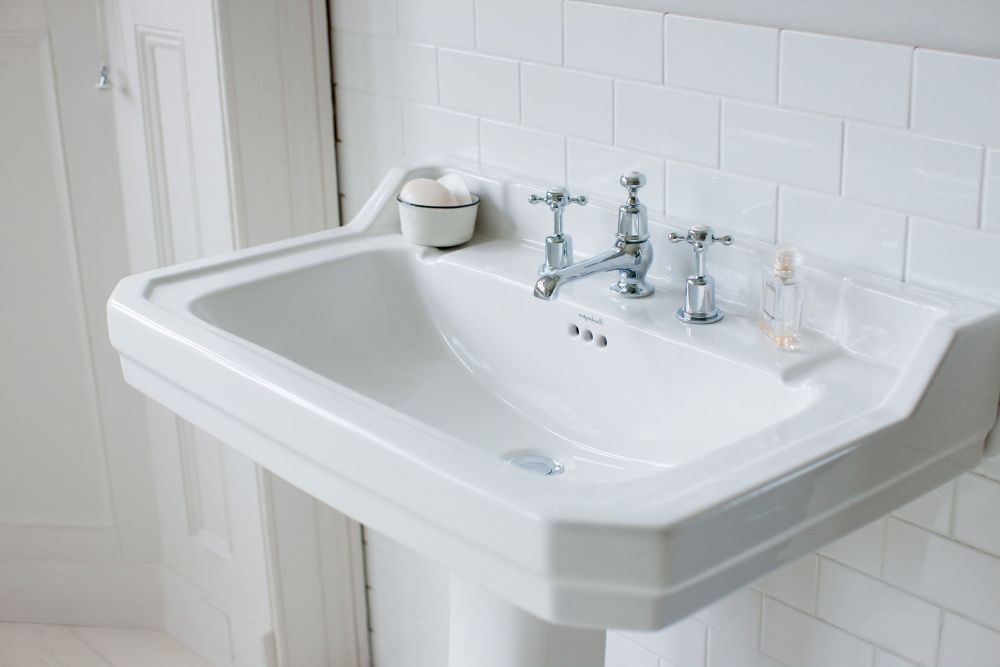 Burlington Edwardian Large Square Basin & Pedestal 1 Tap Hole