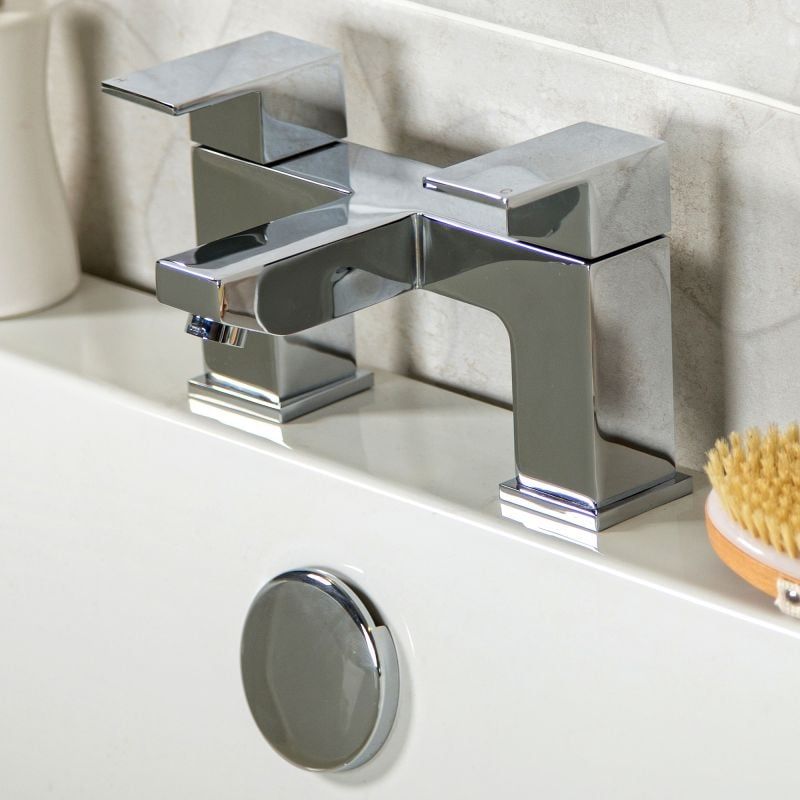 Nyland Chrome Bath Filler Tap - lifestyle image 3