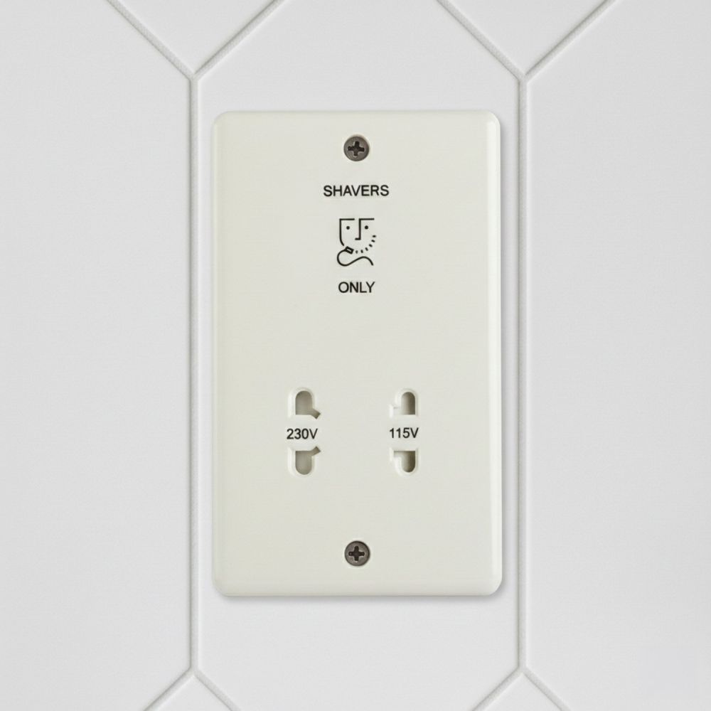 Dual Voltage White Shaver Socket 2