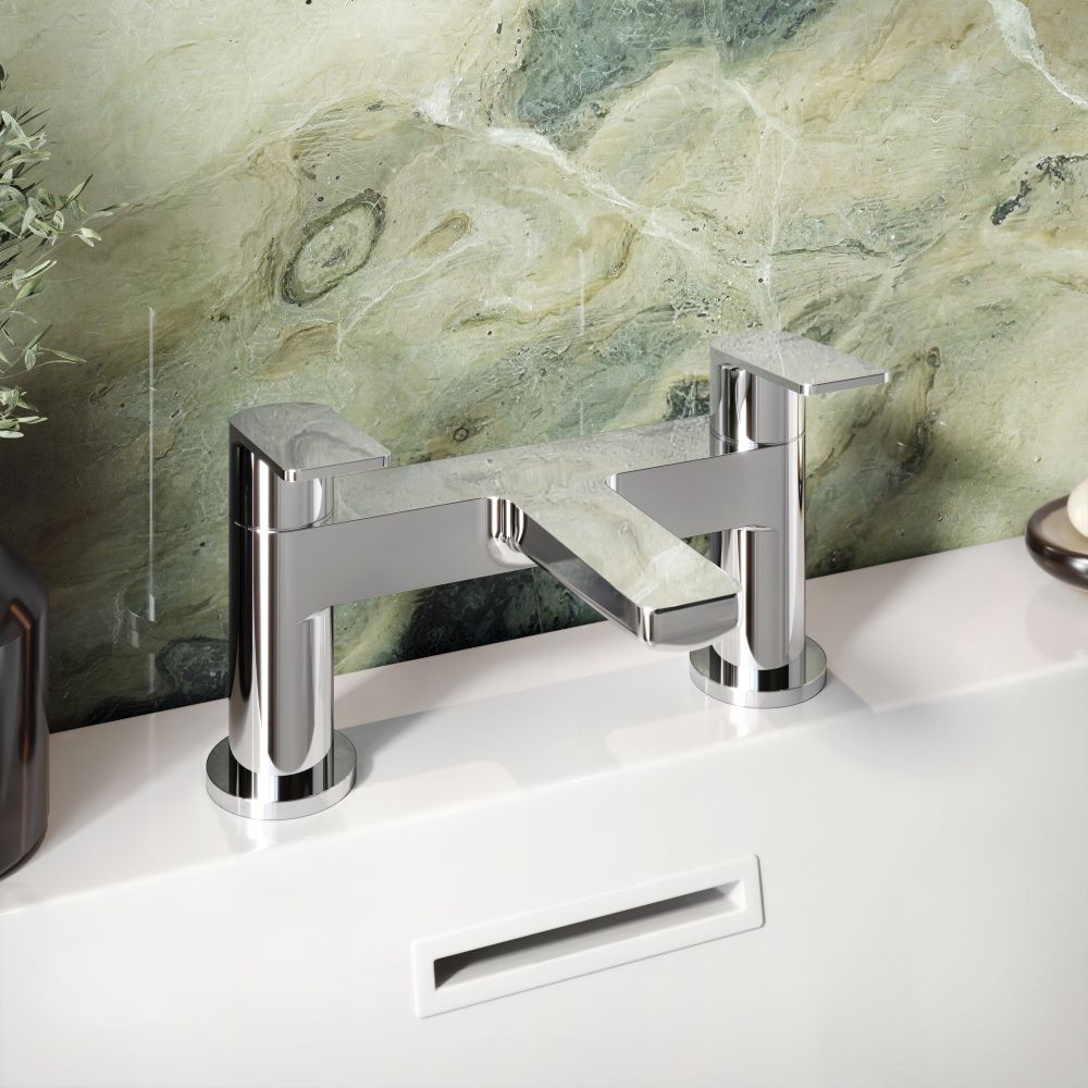 Sora Chrome Bath Filler Tap 211183