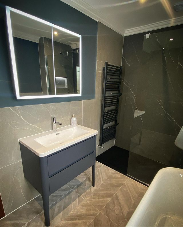 Lapis LED Mirror
