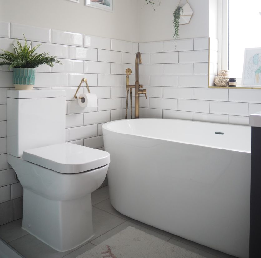 Noah Freestanding Bath