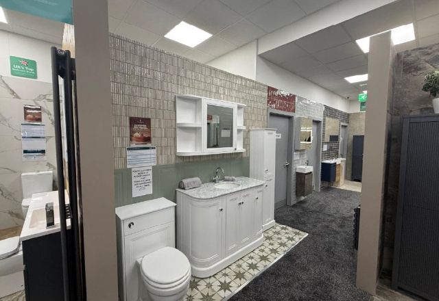 Easy Bathrooms & Tiles Chippenham