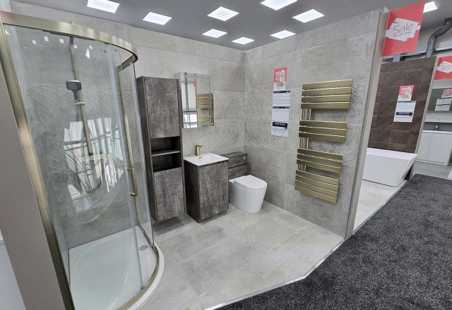 Bathroom store near Milton Keynes