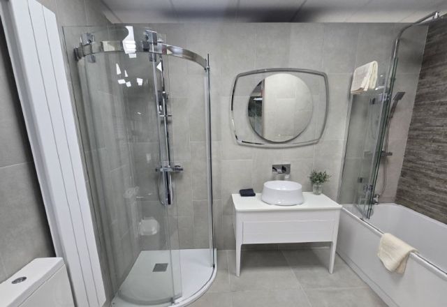Easy Bathrooms & Tiles Bromborough