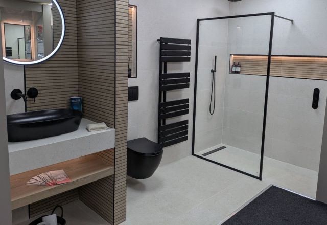 Easy Bathrooms & Tiles Bolton