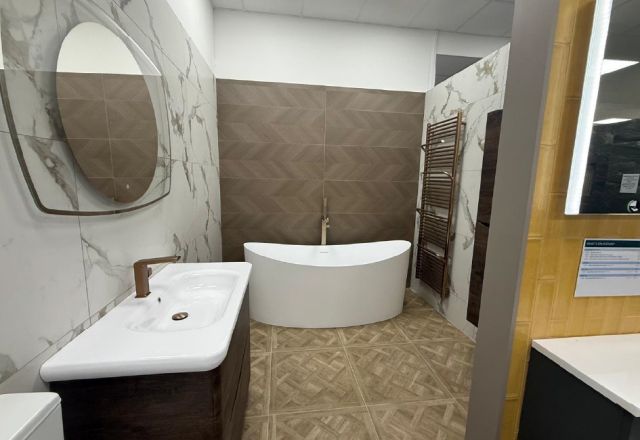 Easy Bathrooms & Tiles Chippenham