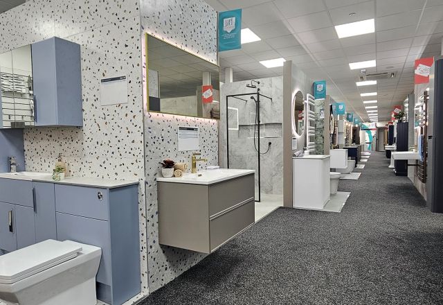 Easy Bathrooms & Tiles Brentford