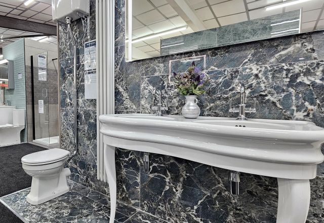 Easy Bathrooms & Tiles Worthing Showroom