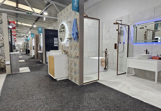 Easy Bathrooms & Tiles Brentford