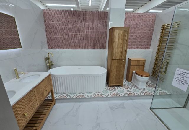 Easy Bathrooms & Tiles Aylesbury