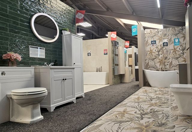 Easy Bathrooms & Tiles King’s Lynn | Easy Bathrooms Showroom