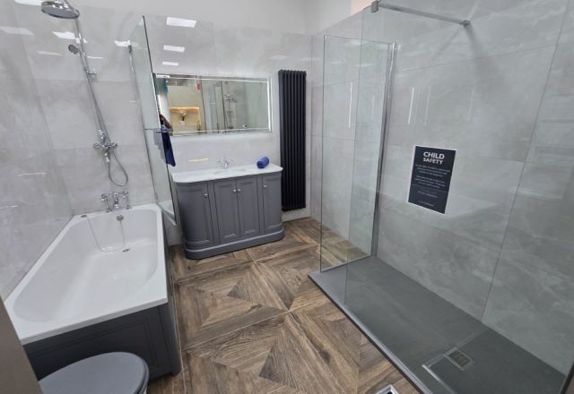 Easy Bathrooms & Tiles Nottingham Castle Showroom
