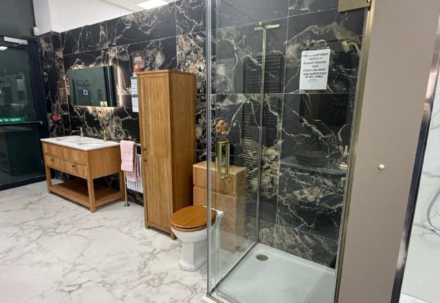 Easy Bathrooms & Tiles Chippenham