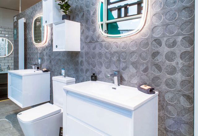 Bournemouth Easy Bathrooms showroom