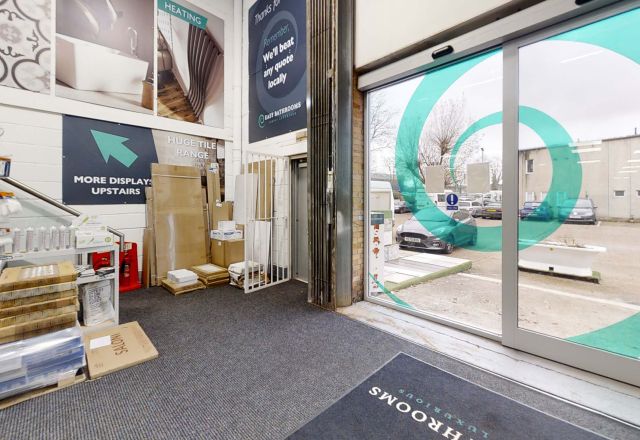Easy Bathrooms & Tiles Farnborough