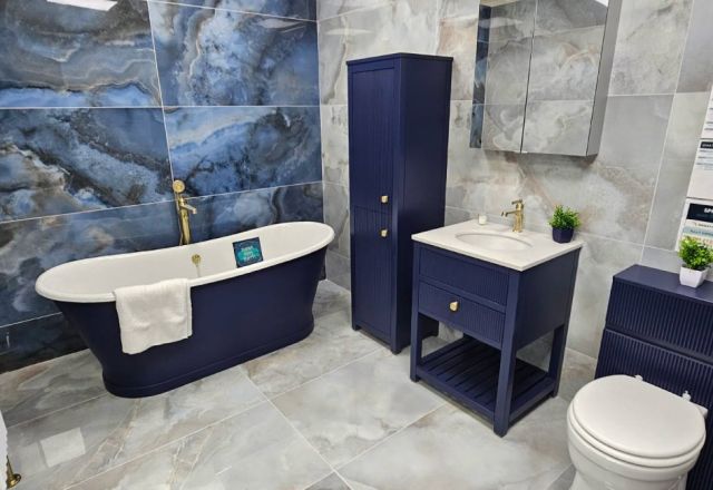 Easy Bathrooms & Tiles Crawley showroom