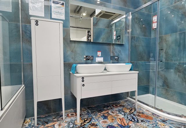 Easy Bathrooms & Tiles Ipswich Showroom
