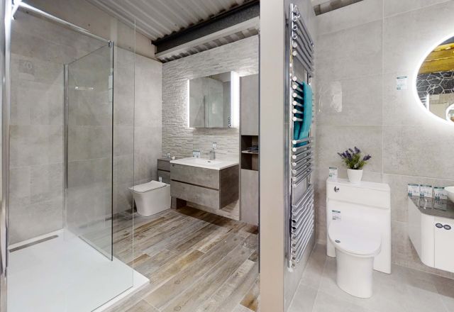 Bathroom displays Easy Bathrooms