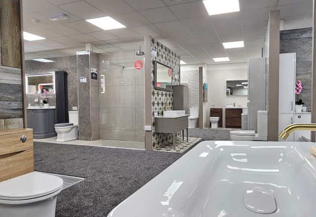 Reading Tilehurst bathroom displays