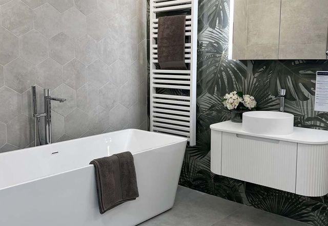 Easy Bathrooms & Tiles Weybridge Surrey Showroom
