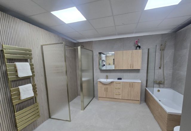 Easy Bathrooms & Tiles Bromborough