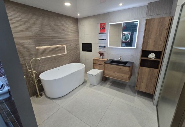 Easy Bathrooms & Tiles Nottingham Castle Showroom