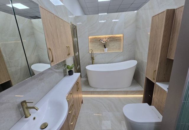 Easy Bathrooms & Tiles Nottingham Castle Showroom