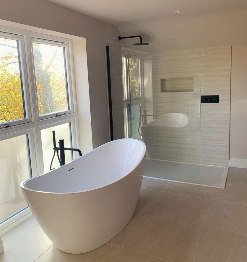 Lambi Freestanding Bath